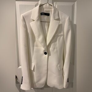 Zara Women's white Blazer